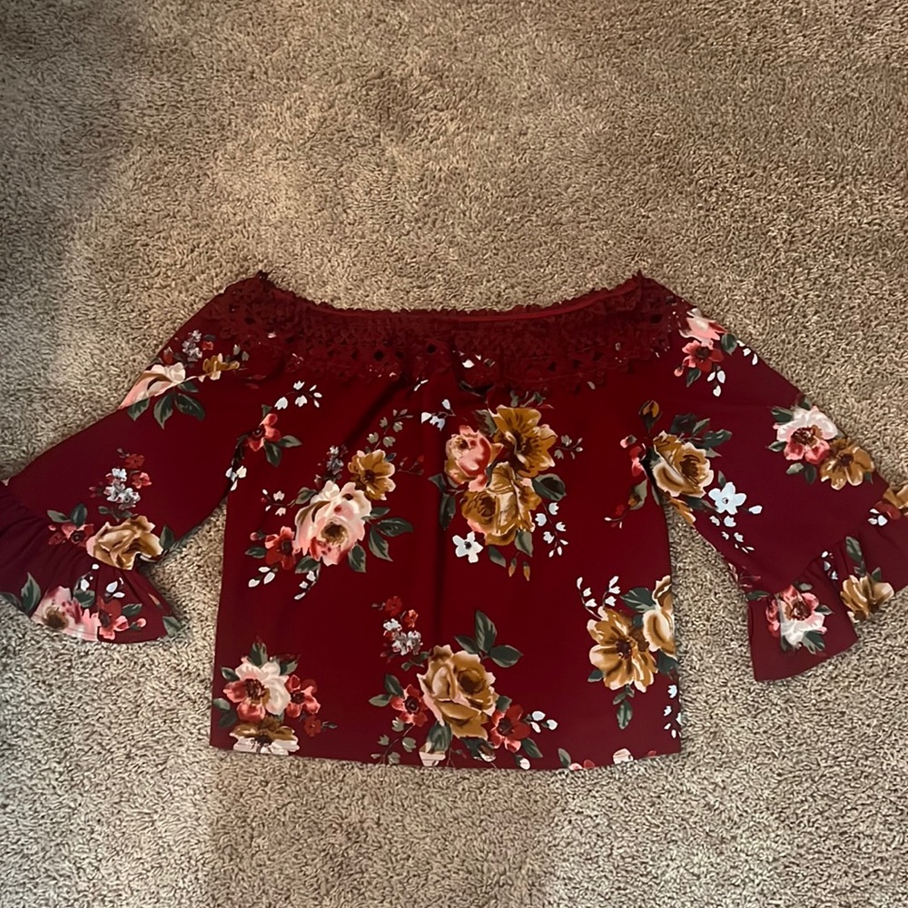 Women’s Off Shoulder Top